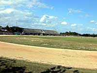 うるま市与那城総合公園陸上競技場の写真