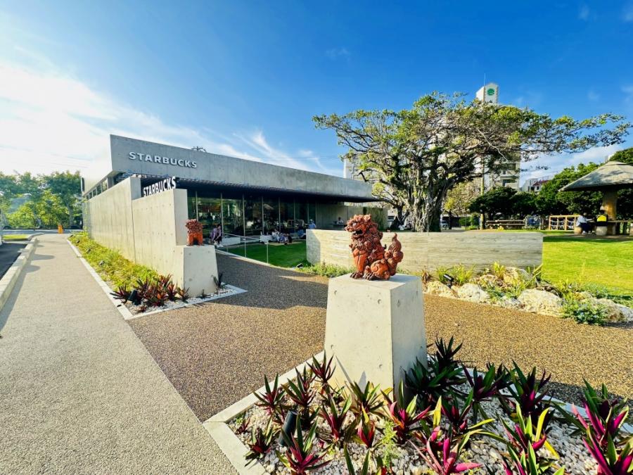 那覇市スタバ